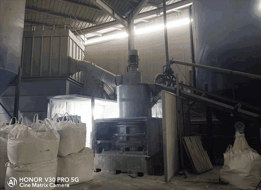 Customer site of ring roller mill 