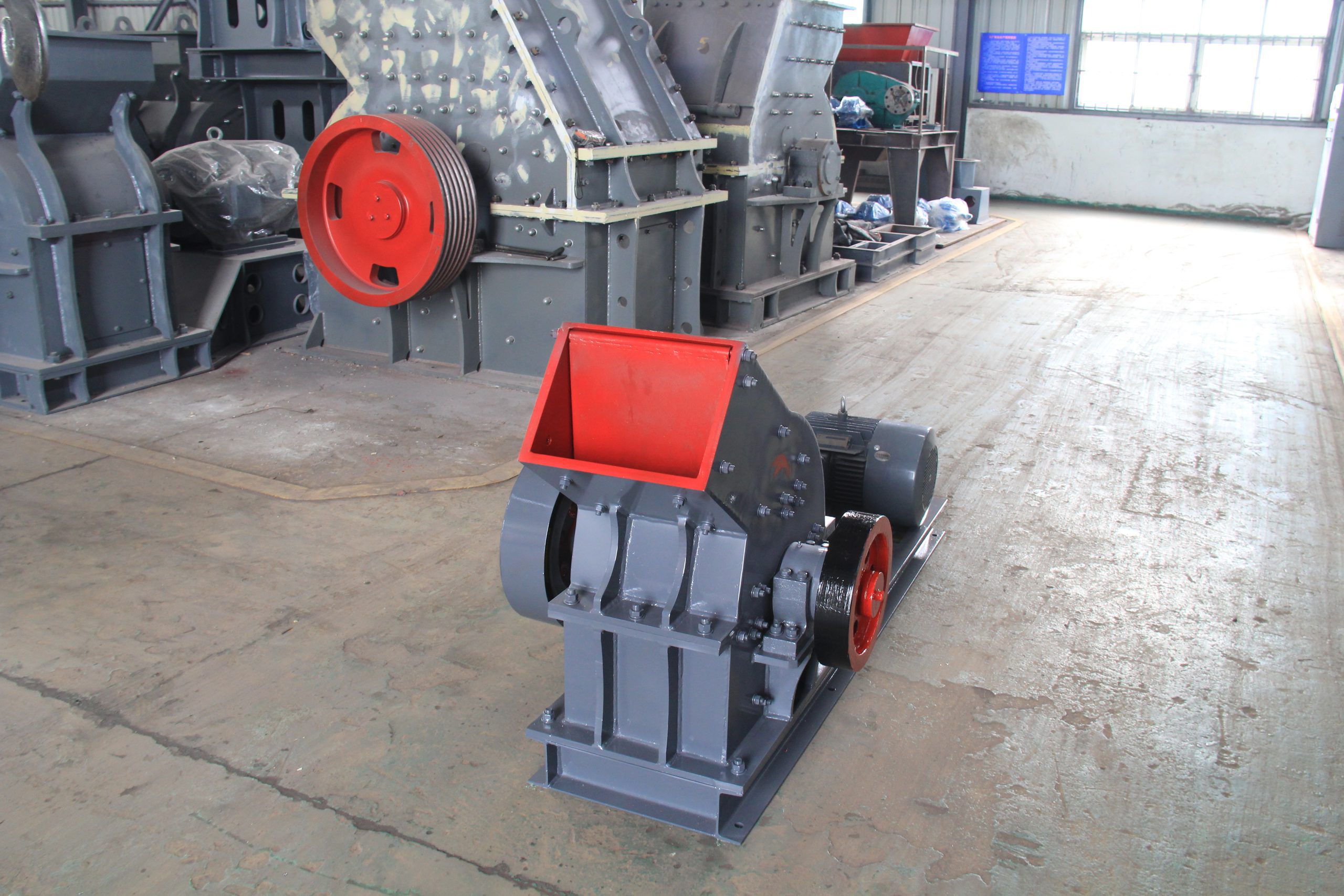 400×300 Hammer Crusher: Efficient Crushing Equipment for Diverse Needs