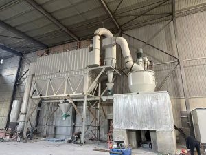 Low-temperature calcined magnesium oxide grinding machine